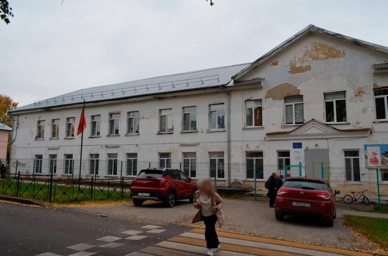 Тулячка смогла взыскать компенсацию со школы, где её ребенку сломали позвоночник