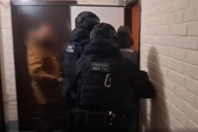 В Петербурге задержали группу, управлявшую сим-боксами для мошенников