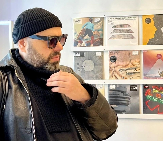 Максим Фадеев крепко задумался, узнав, что вытворял SHAMAN на «Интервидении» | Источник: Макс Фадеев / T.me