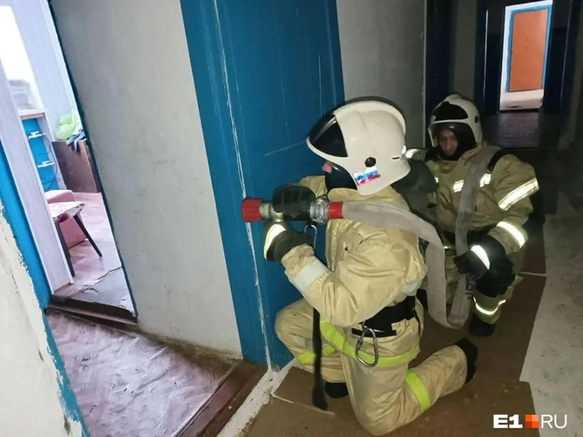 За полгода работы в пожарной охране Михаил по-новому стал относиться к правилам безопасности | Источник: Михаил Дюков