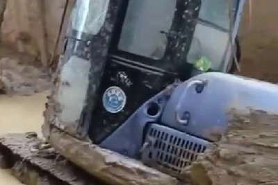 Оползень в Сочи затопил первый этаж дома