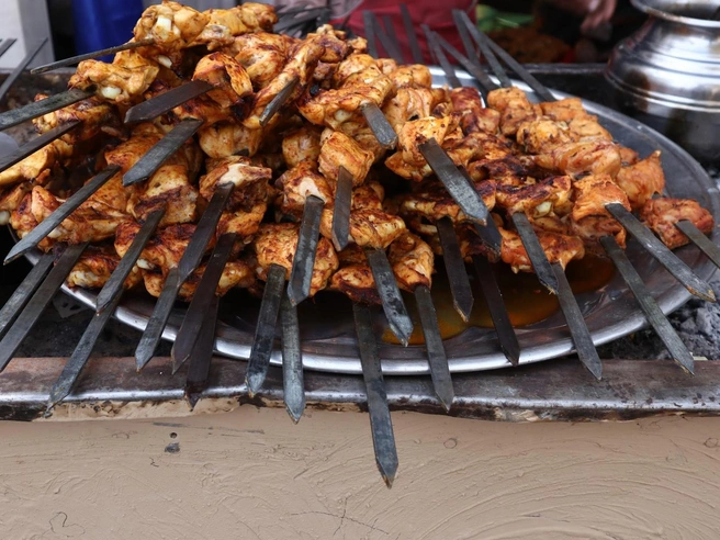 Почем мясо на шашлык и почему так дорого? Баранина подорожала совсем неприлично | Источник: istockphoto.com/sajjad hussain