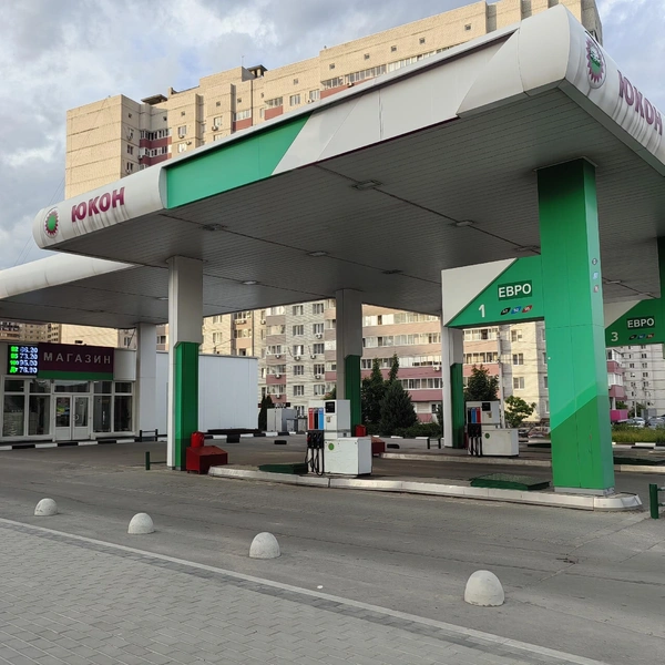 Фото на разных АЗС мы делали вечером 3 июня | Источник: Андрей Пашинский / Voronezh1.ru