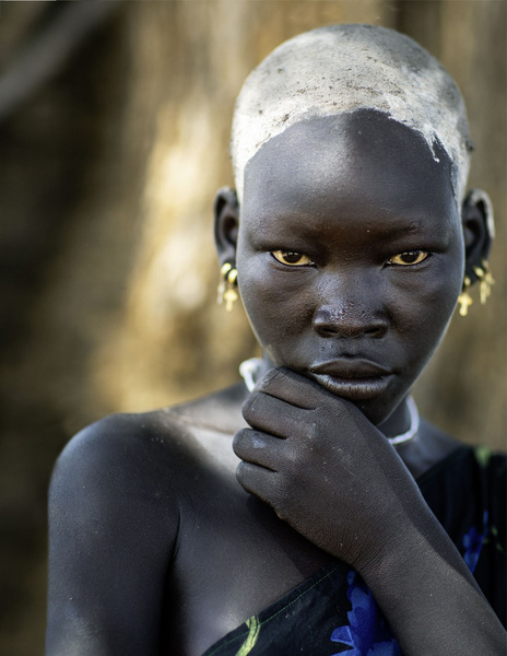Линии судьбы: зачем женщины племени мундари покрывают лицо шрамами