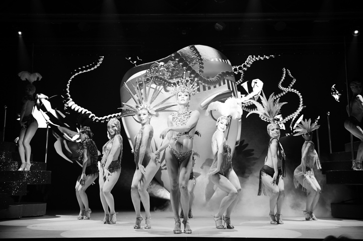 Шоу «What women want» — это симбиоз французского кабаре и танцевального театра