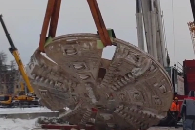 Щит «Владимир» разбирают после завершения тоннеля метро