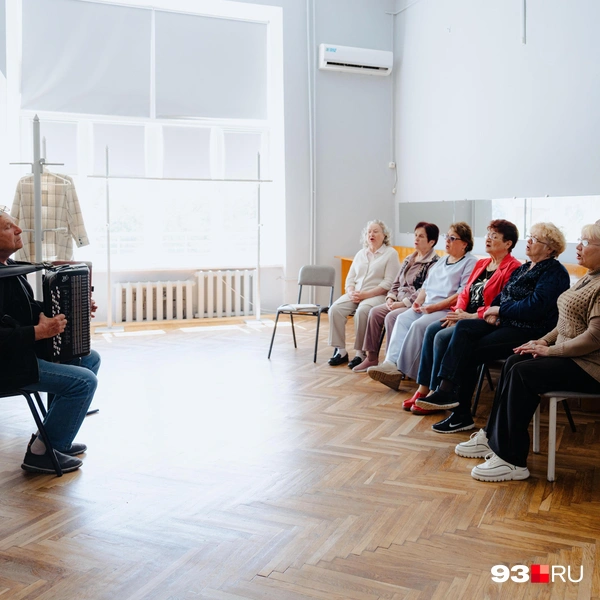 «Радуга» — на репетиции | Источник: Дарья Паращенко / 93.RU