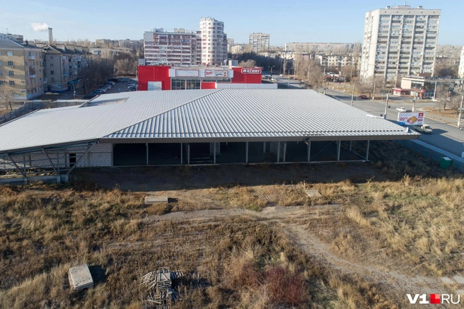 В 2019 году у каркаса даже не везде были стены | Источник: Павел Мирошкин / V1.RU