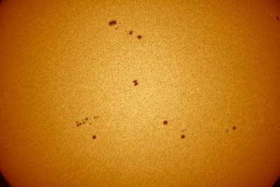 Новосибирский астрофотограф заснял пролёт МКС перед Солнцем