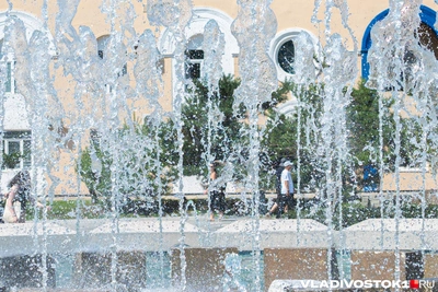 Два фонтана «Арки» и «Волна времени» установят в Ростове