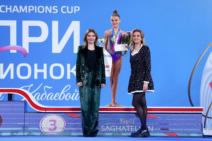 Алина Кабаева и Евгения Канаева
