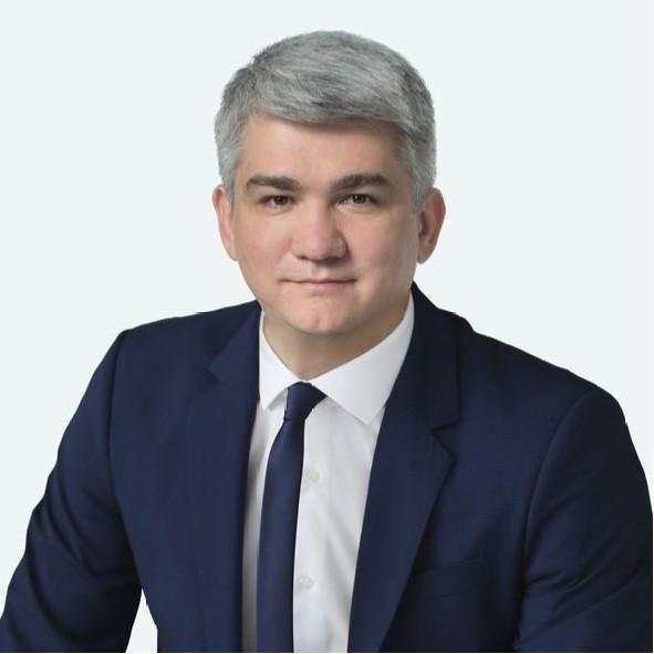 <p>Александр Дюмаев</p>