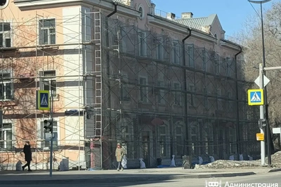 В Благовещенске начали обновлять фасады 11 домов