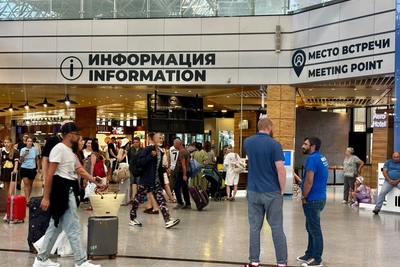 Аэропорт Сочи: самолеты уходят на запасные