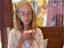 Смертельная фруктовая диета: девушка умерла на Бали — она весила всего 23 кг