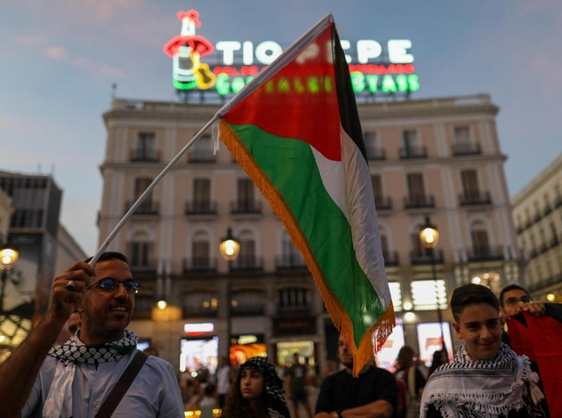 Сколько казахстанцев находятся в Израиле и в секторе Газа, и как их будут вывозить?