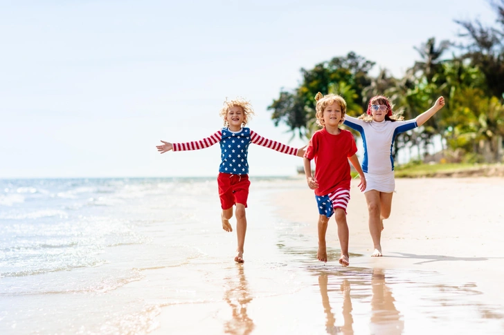 Инфографика: самые счастливые и несчастливые штаты США | Источник: FamVeld/Shutterstock/Fotodom.ru