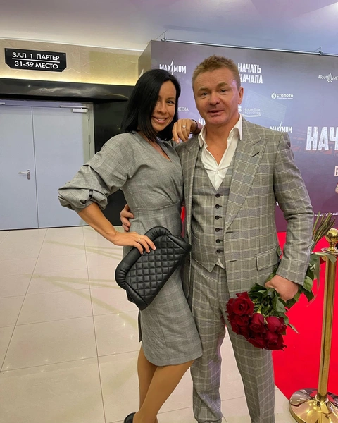 Владимир Сычев и Алеся Великанова | www.starhit.ru