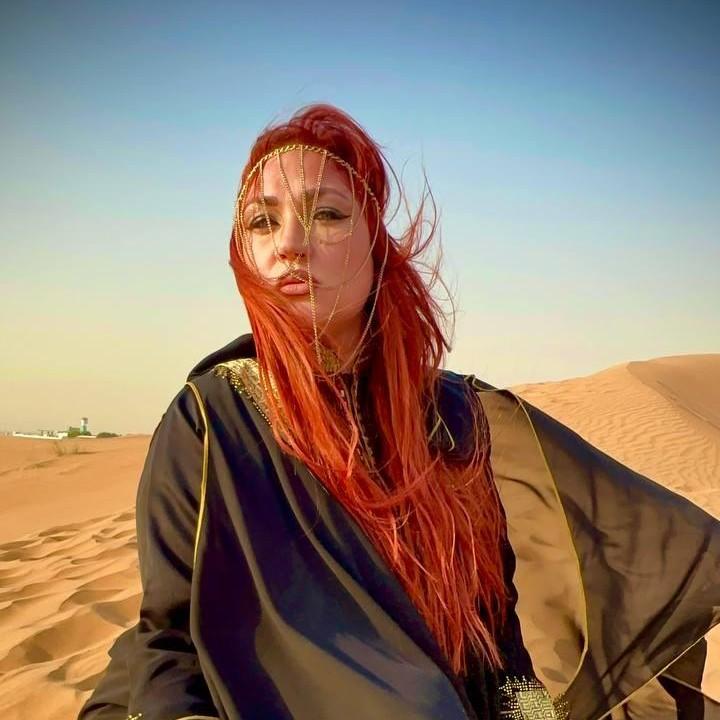 <p>Яна Кренева</p>