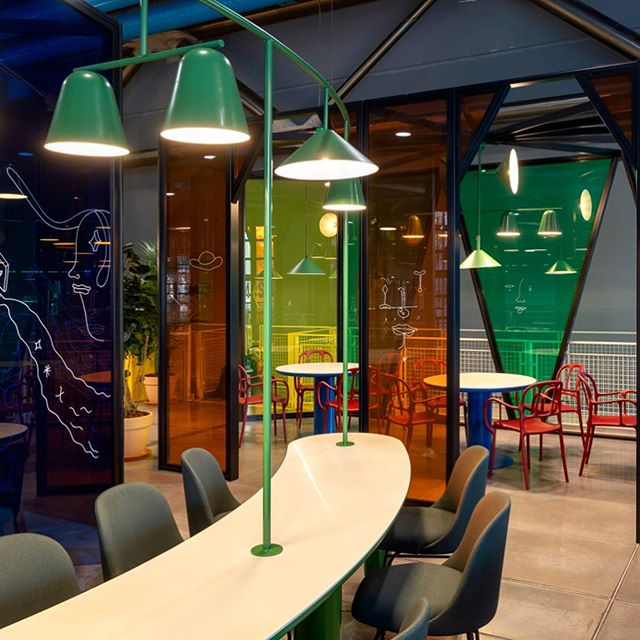 Новое кафе в Центре Помпиду по дизайну Хайме Айона (фото 3)