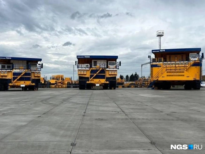 На легендарный завод «Белаз» можно попасть по предварительной записи, но это того стоит | Источник: Настасья Медведева / NGS.RU