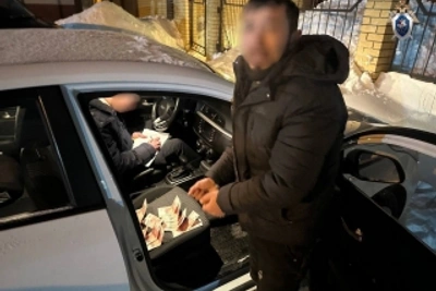 Липчанин подозревается в попытке дать взятку сотруднику ФСБ