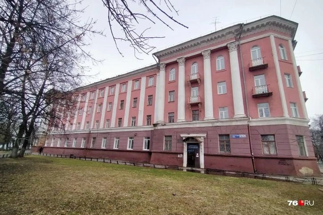 Судьба здания бывшей детской больницы до сих пор не решена | Источник: Алёна Косточкина
