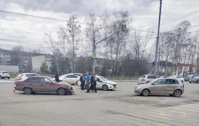 Три маленькие пассажирки Volkswagen Polo пострадали в ДТП | Источник: Управление МВД России по Рязанской области