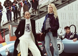 Клаудия Шиффер отмечает 55-летие в кампании Tommy Hilfiger