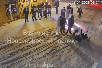 Мужчину избили у новосибирского бара за слова 'ленинский'
