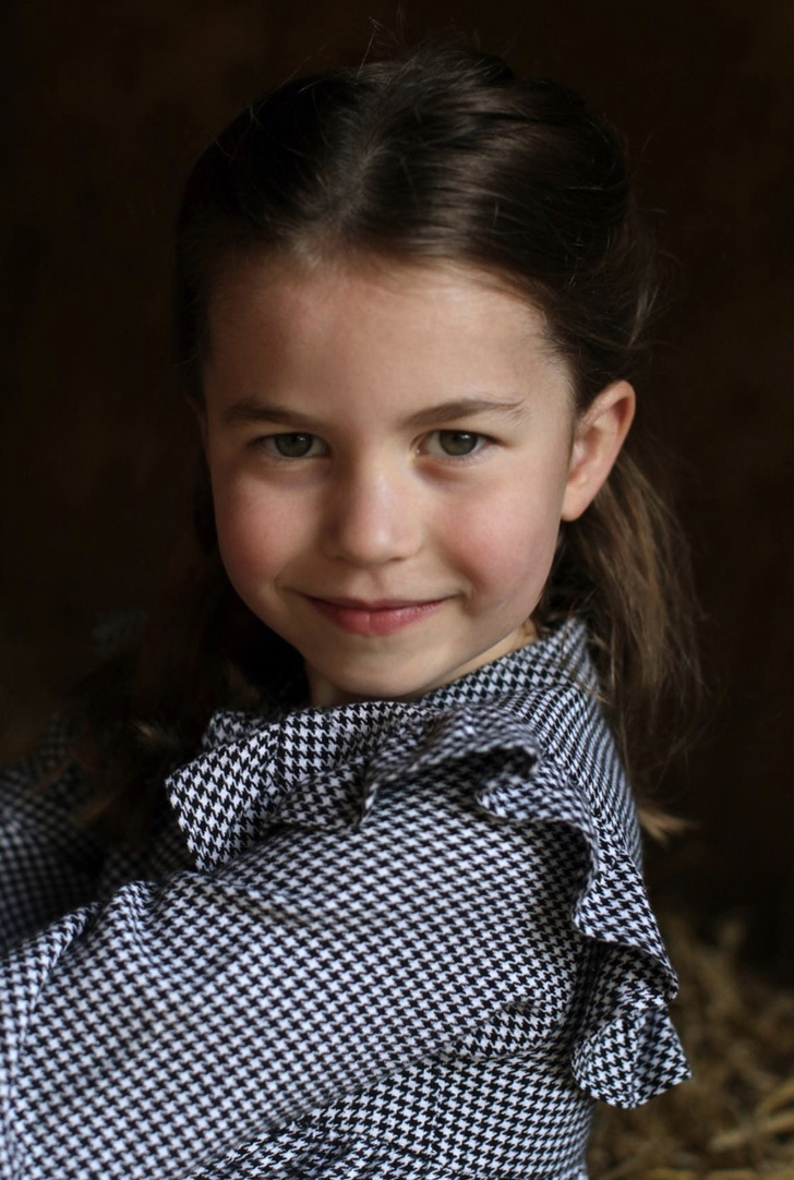 Чудесная малышка! Кейт Миддлтон опубликовала новые фотографии своей дочери (фото 1)