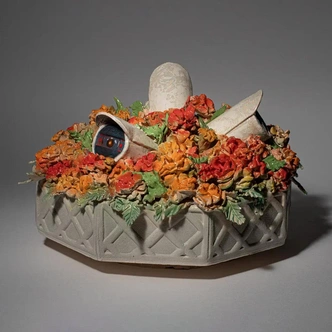 Работа «Клумба». Вера Латышева | Источник: Пресс-служба выставки