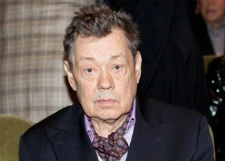 Николай Караченцов поедет лечиться в Китай в марте