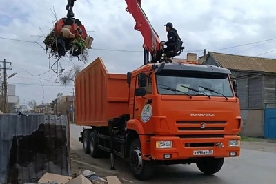 Астрахань усиливает уборку городских территорий