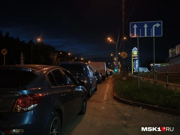 Большинство машин заглушены | Источник: Михаил Мечев / MSK1.RU