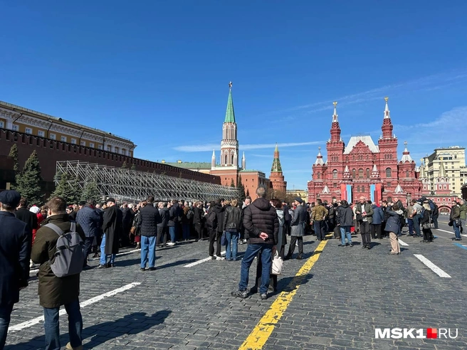 В день рождения Ленина на улице наконец солнечно | Источник: Римма Багдасарян / MSK1.RU