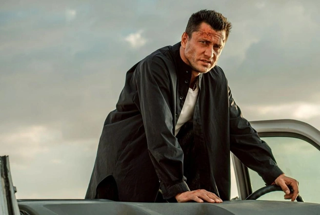 Приключения мажора в Дубае | Источник: kinopoisk.ru