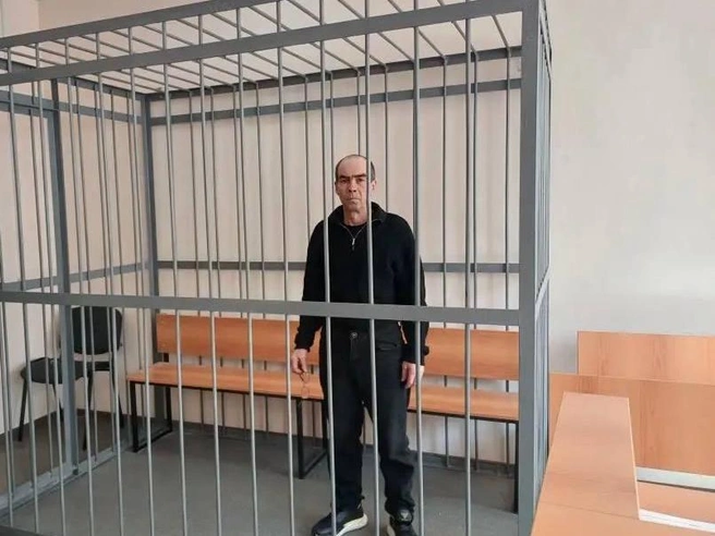Мужчина заступился за соседку, которую выгнали из квартиры. | Источник: пресс-служба прокуратуры Свердловской области