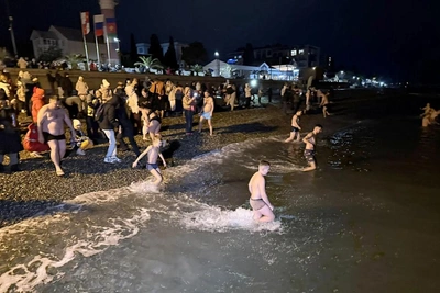 В Сочи продолжаются крещенские омовения