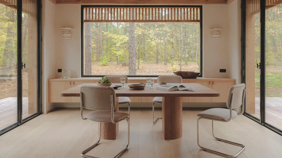 Дом в лесу Фонтенбло: окна как живые картины, вдохновленные импрессионистами | Источник: Жан-Батист Тирие