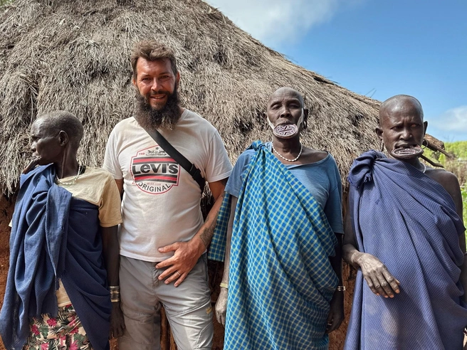 В одном из племен Эфиопии | Источник: Вкус свободы / vk.com