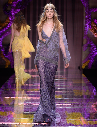 Неделя Высокой Моды в Париже: Atelier Versace FW2015/16