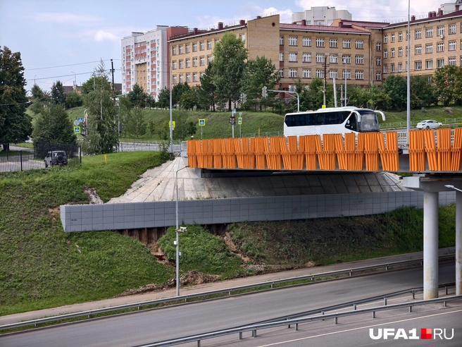 Укрепление конструкций продолжается | Источник: Булат Салихов / UFA1.RU