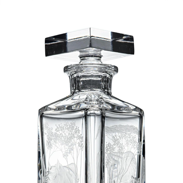 Необычное бьюти-шоу и ребрендинг с театральным размахом: что интересного готовит предновогодний сезон