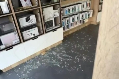 В Уфе ночью ограбили магазин AppleZone