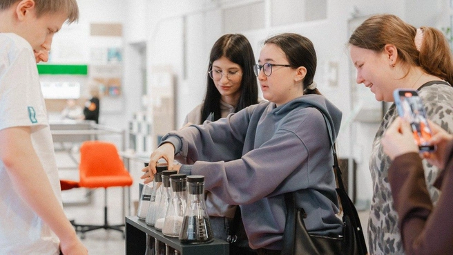 Студенты ценят такие мероприятия как возможность заглянуть в свое профессиональное будущее | Источник: СИБУР