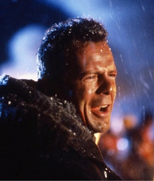 Последние новости о состоянии Брюса Уиллиса: дочь говорит, что «крепкий орешек» не узнает ее