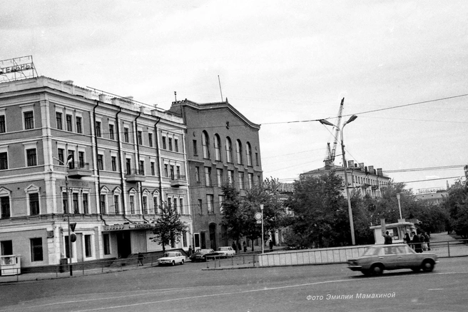 Эх, прокатиться бы здесь с ветерком — как в старые добрые | Источник: Эмилия Мамакина / Pastvu.ru