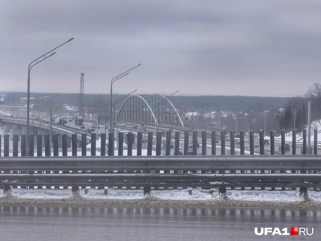 Главный мост города | Источник: Булат Салихов / UFA1.RU