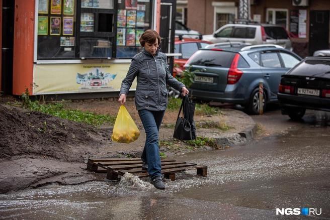 В регион пришел холодный фронт с осадками | Источник: Александр Ощепков / NGS.RU